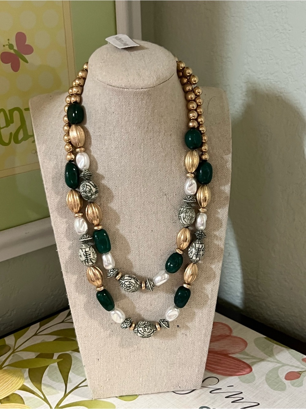 NWT Southern Living Layered Green, Gold and White Statement Necklace #JW7 - Picture 12 of 12